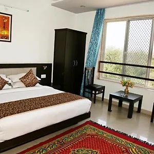 Narayans Leela *** Udaipur