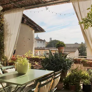 Attico Con Terrazza Su Apartment